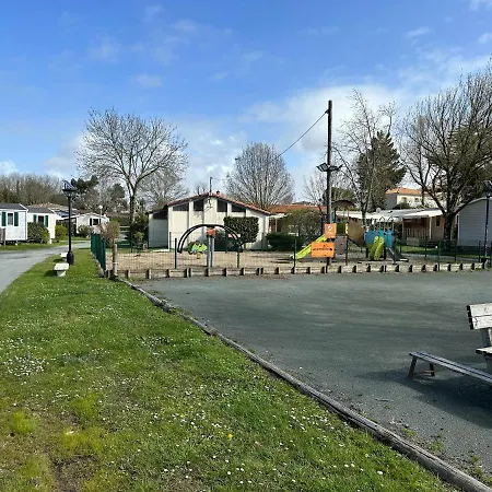 Mobil 6 Places Confort Kamp alanı Saint-Georges-de-Didonne
